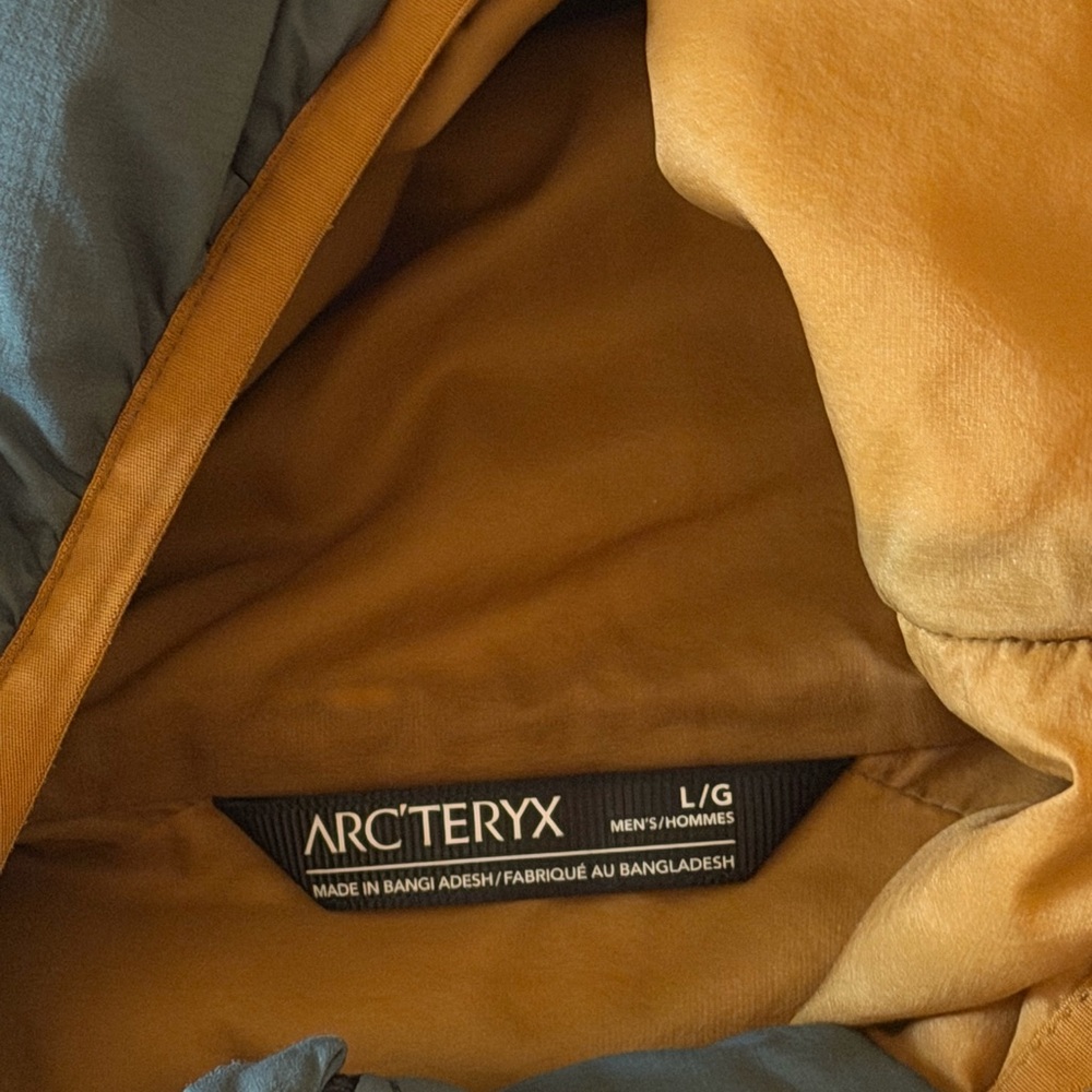Arc’Teryx Men’s Green Atom Hoody - Picture 3 of 5